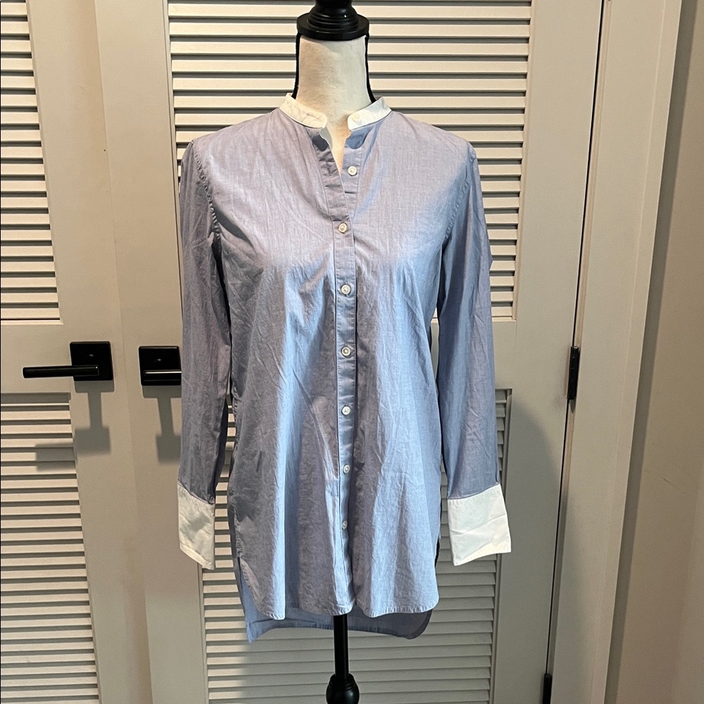Banana Republic Light Blue Button-Down Shirt with White Trim